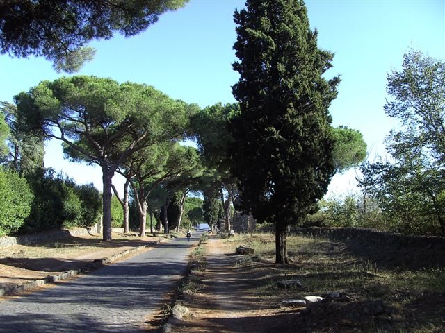 Ancient Appia Way 4h incl E-bike